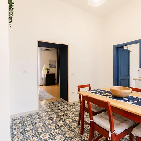 Apartment Calaba Chiaia *